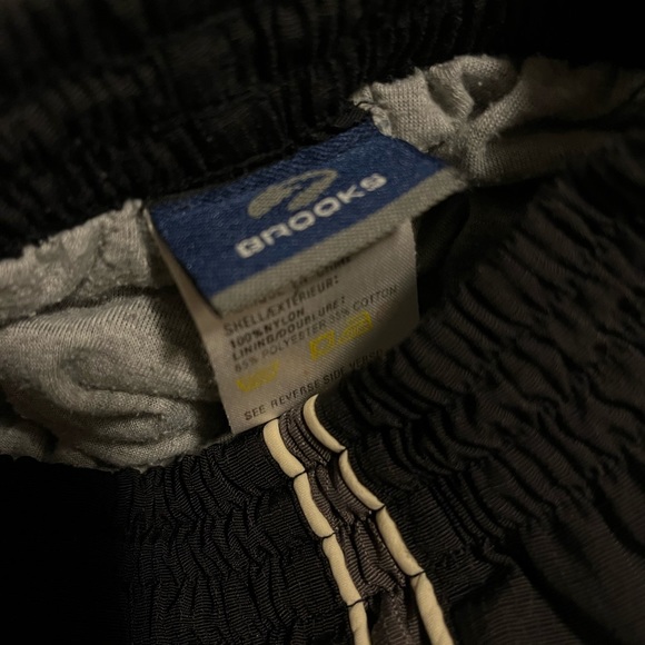 vintage parachute pants 🖤 - Picture 2 of 2